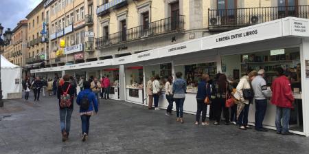 Imagen Arranca la XLII Feria del Libro de SegoviaArranca la XLII Feria del Libro de Segovia