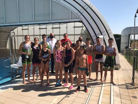 Imagen Los deportistas en edad escolar más destacados de Tenis, Baloncesto, Triatlón y Pádel vuelven a tener la opción de formar parte del programa ‘Especialízate’ de la Diputación